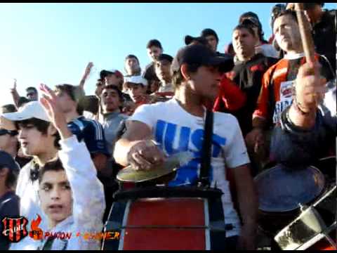 "Resumen de la hinchada Douglas vs Cipolletti -  6ta fecha revalida" Barra: Los Fogoneros &bull; Club: Douglas Haig