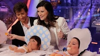 El Hormiguero 3.0 - Laura Pausini canta &quot;se fue&quot; con siete &#39;bebés&#39;