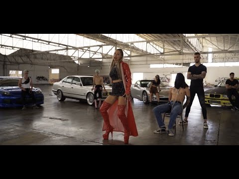 IN MY ROOM - LARA TAYLOR & THE CRVV