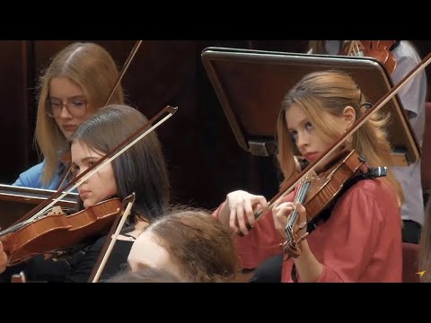 Anitra’s Dance – Grieg – Peer Gynt Suite No. 1 | Wojciech Pławner & Szymanowski Music School Orch.