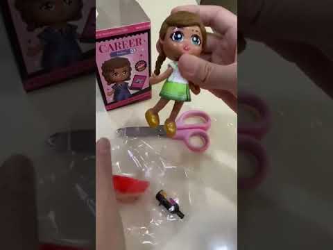 Career blind box! I got Vivi the athlete!