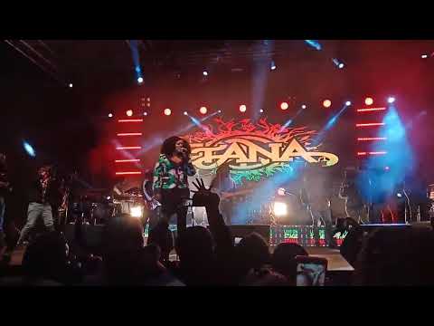 Etana performance in Nairobi, Kenya.