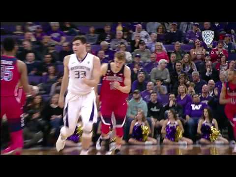 Highlights: Arizona men's basketball's Lauri Markkanen dominates in the paint against Washington