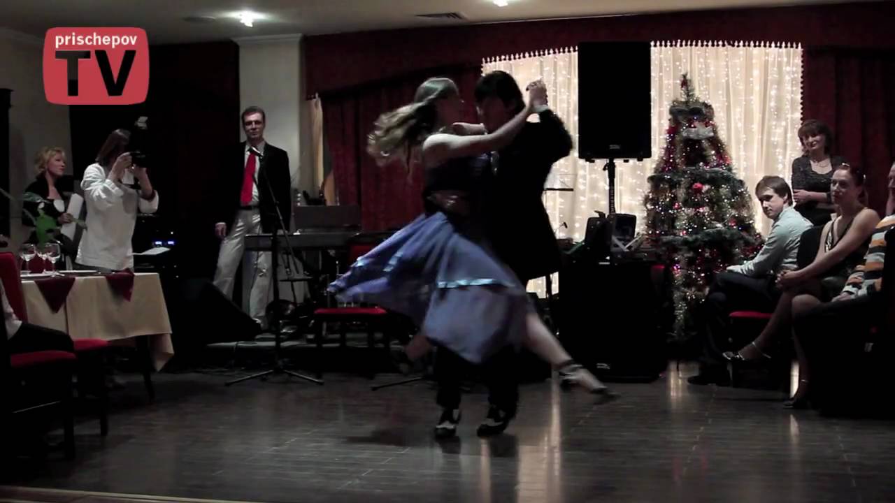 Daria Novikova and Datsko Oleg, New year in "Burgua" 21.12.2009 Moscow Russia