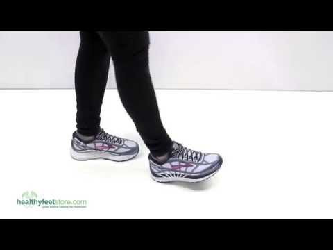 Brooks Dyad 8 Women's Athletic Shoes