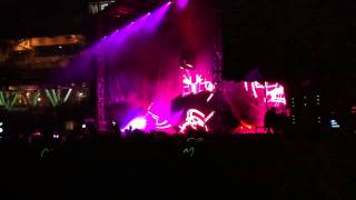 Deadmau5 ft SOFI -One Trick Pony (Live in San Diego)