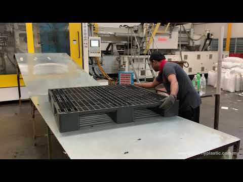 Butterfly Plastic video