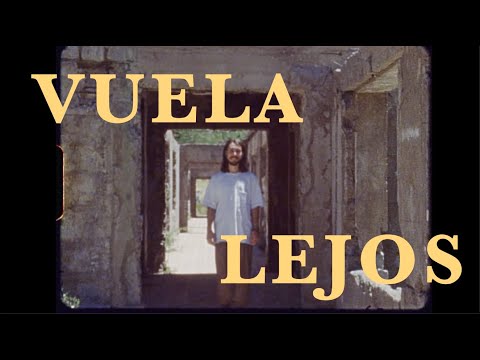 LARÓ - Vuela Lejos (ft. Rosario Alfonso)