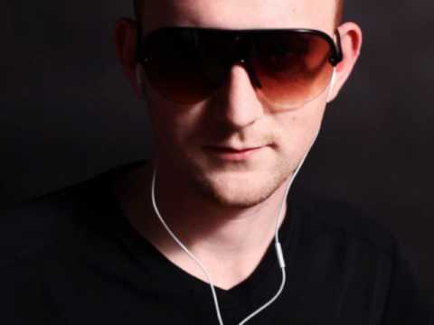 Jorge Montia & Florian Tyack - Out Of Control  Ice Work (Dj Sly Bootleg).avi