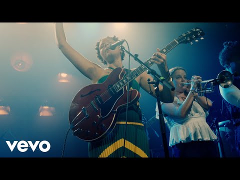 Nectar Woode - Good Vibrations (Live At Village Underground)