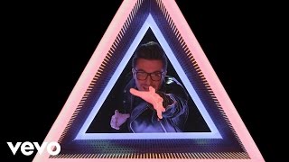 C'est facile Music Video