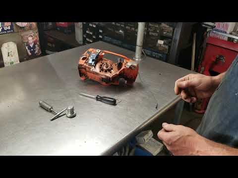 West Coast Muscle Saws Chainsaw seal removal and installation