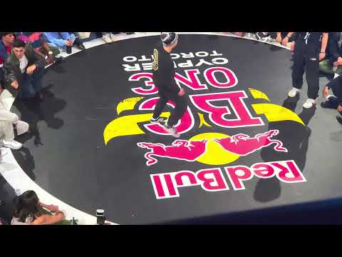 Red Bull BC One Cypher Toronto: Top 16 MattD vs Waguan
