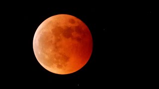 442年ぶりの皆既月食　2022年11月8日　20時35分頃