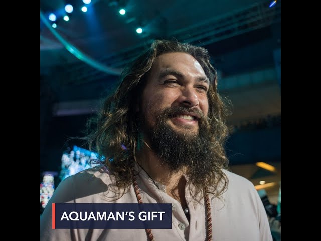 LOOK: Aquaman Jason Momoa gives trident to boy with brain cancer