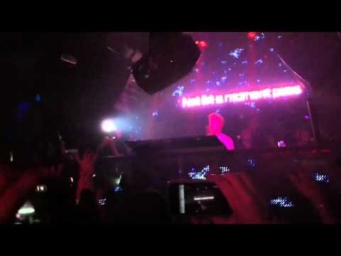 Ferry Corsten Live @ Pacha NYC. 4/12/2012. Ferry Corsten feat. Aruna - Live Forever (Original Mix)
