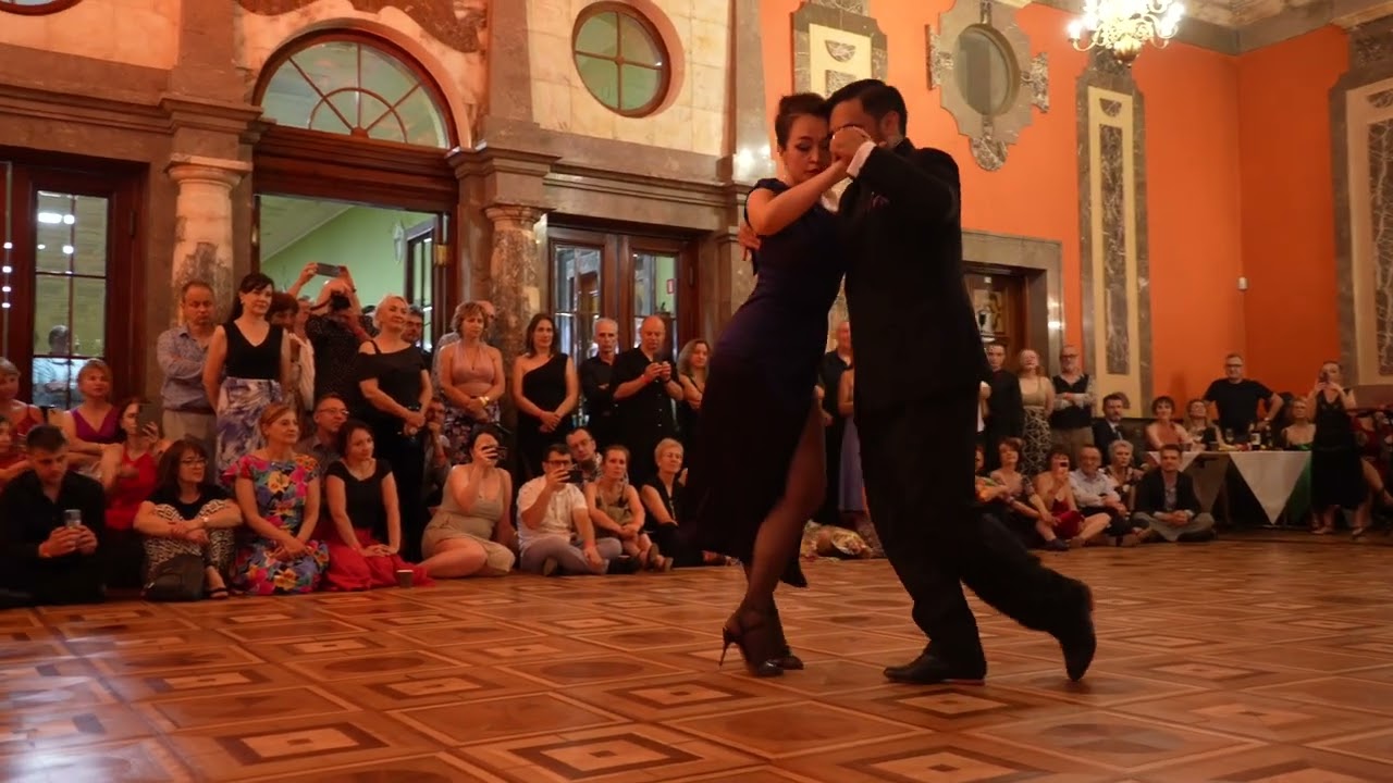 Magdalena Myszka & Ezequiel Mendoza  2