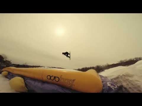 Acrobag Snowboarding Session