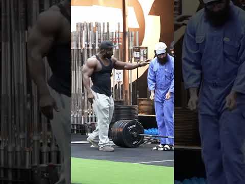 Уборщик жесткий ТРОЛЬ 😳