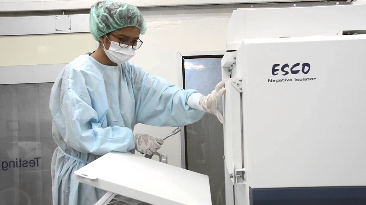 Isoclean® Healthcare Platform Isolator | HPI-G3 Manual Pressure Test 1 | Esco Pharma