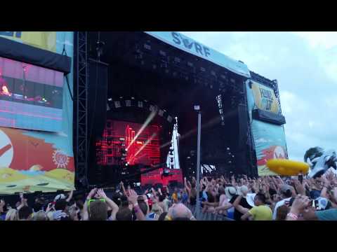 Skrillex Hangout Festival 2015