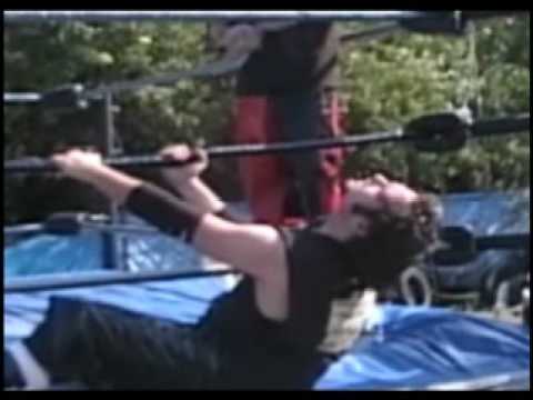 NΩW Whoops Short - Shampoo