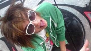 Kandyland by brokencyde