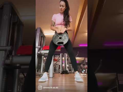 Beste 🍑 Übung ab 40ig! So trainieren wir Po und Beine gleichzeitig!