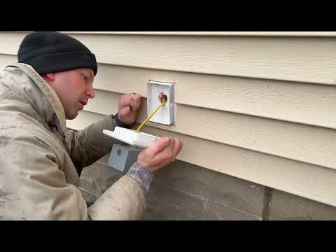 Installing Exterior Outlet in Vinyl Siding in 10 Minutes