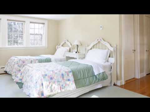 8 Old Farm Road Wellesley MA