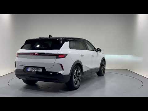 Opel Grandland GS 210PS EV 73 KW - Image 2