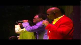 Naturally 7 - Say You Love Me [Live at Madison Square Garden]