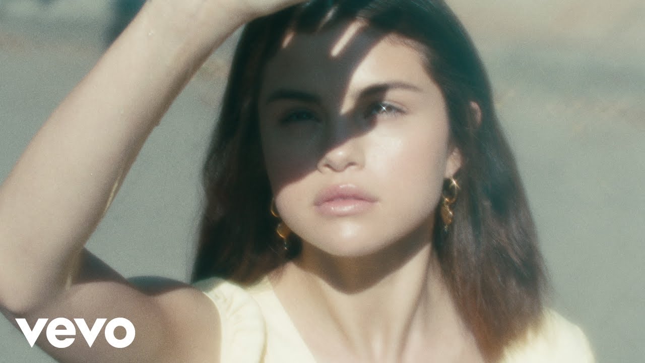 Selena Gomez - Fetish ft. Gucci Mane (Official Music Video) thumnail