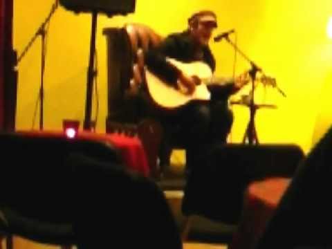 Nadeem Leigh covers Crazy by Gnarls Barkley at Glyde House