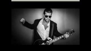 Money or Me - Matthew Schultz feat King Dave (Mac Miller Mixtape Volume 230)