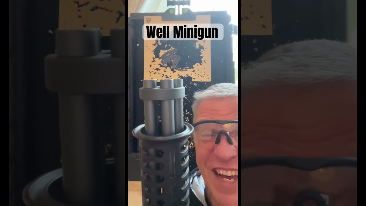 Minigun - Das gibt Ärger 😂👍 WELL WE23-S im Wohnzimmer geschossen