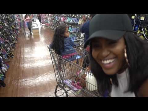 HARRASSING PEOPLE AT WALMART W/ CHRIS & QUEEN Video