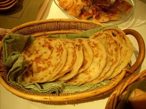 Melloui, Msmen, or Rhgifa Moroccan Pan Bread الملوي الرغيفة المسمن - Fatemahisokay