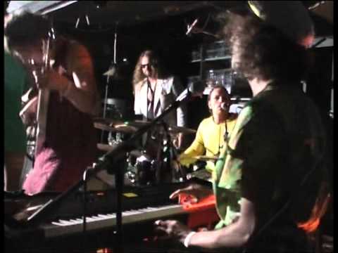 AUFRICHTIGES ZAPPA (Tarentatec) - Crew Slut @ ZAPPANALE 2010