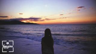 Alayna - Falling Autumn