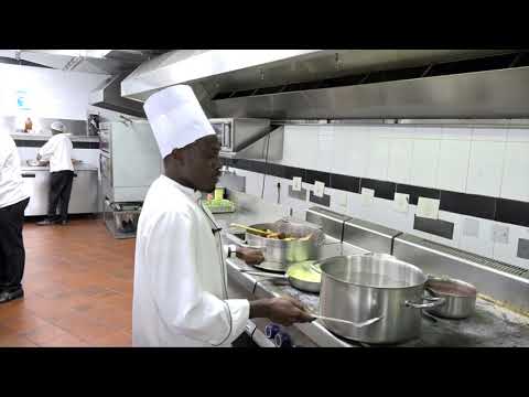 HILARIOUS: Roberto, B'Flow, Cleo Ice Queen and Salma can make good comedians