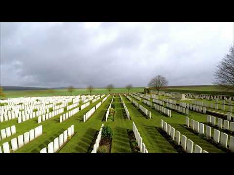 Dantzig Alley British Cemetery, Mametz.