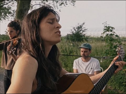 Black Sea Dahu – Transience (Acoustic in Lille)