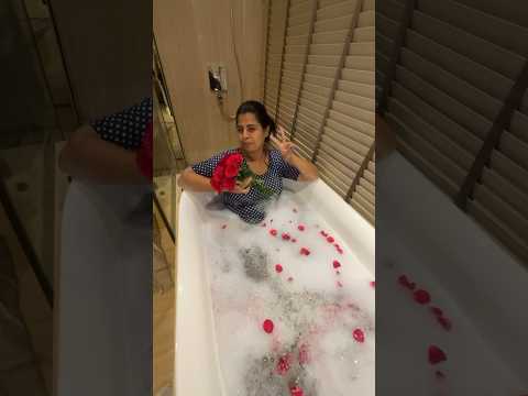 #bathtub #hotel #travel #trending #roseatehouse