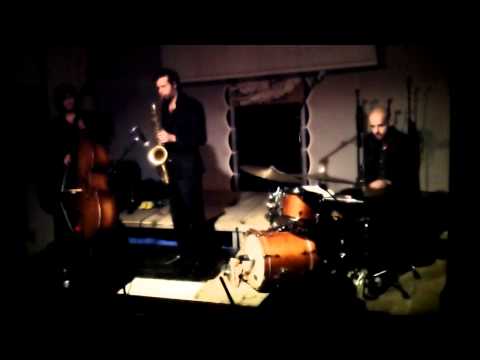 Caspar van Wijk, Matheus Nicolaiewsky e Bruno Tessele - Live @ Serralheria