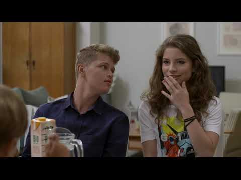 OTECKOVIA - Žgrloš Vlado si kazí biznis aj rodinné vzťahy