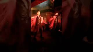 Berlin cabaret "gitano" ballet contraste