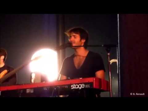 Julien Laurence - "Sing"