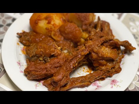 Wild boar ribs with stewed potatoes