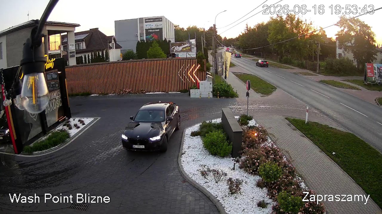 Live webcam view of WashPoint Blizne Street View